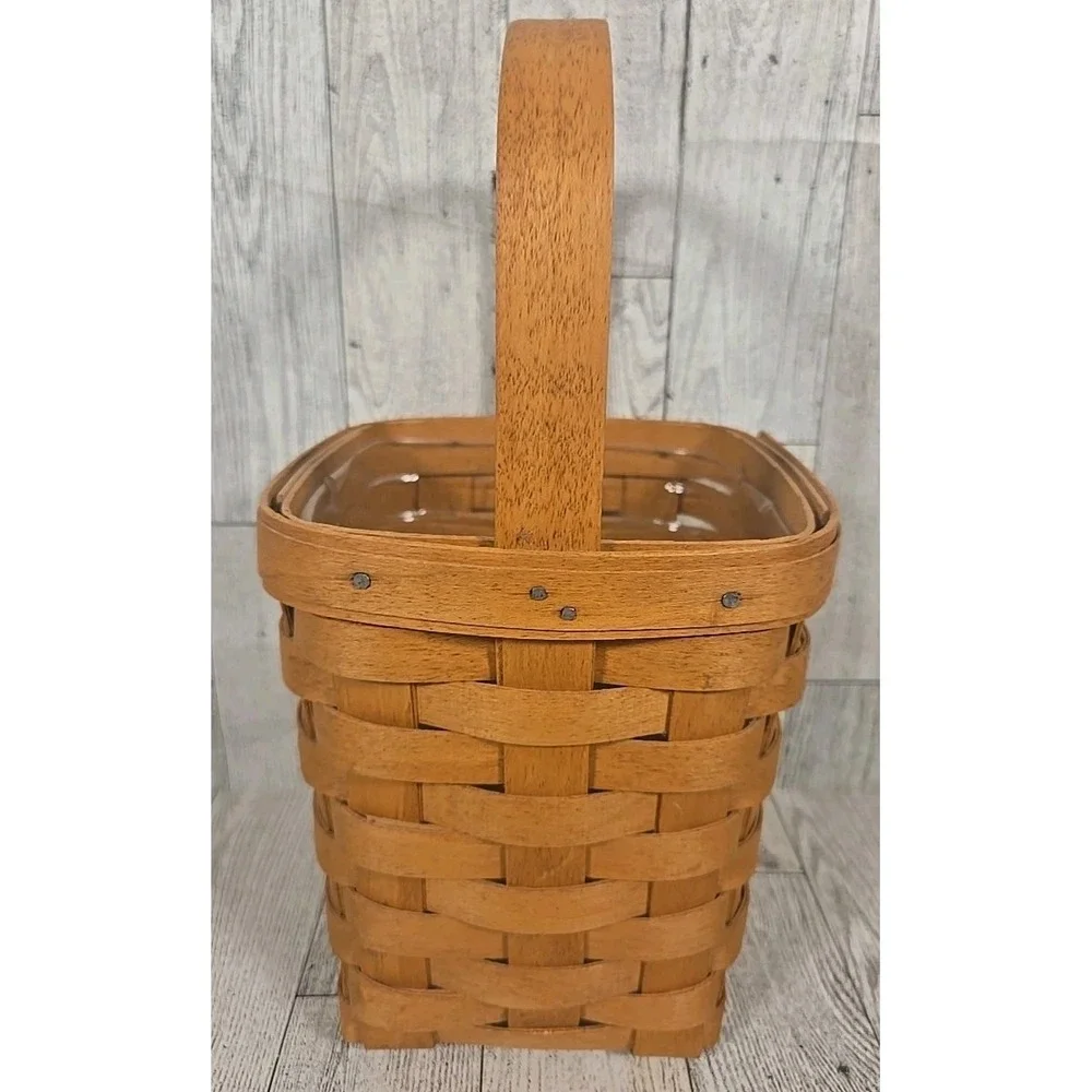 Longaberger Basket with Charm Vertical Handled 1993 Protector 10